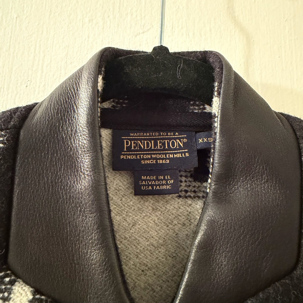 Pendleton Wool Coat - Picture 4 of 5